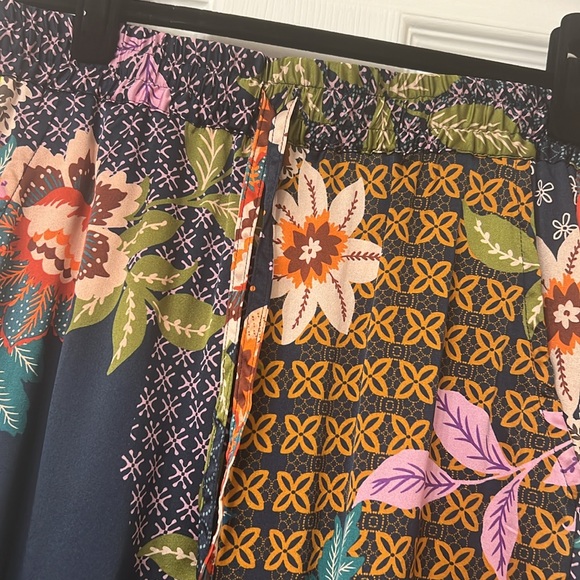 Johnny Was Delfino Kelly Silk Pull On Pants. Boho Chic. XS - Picture 4 of 8